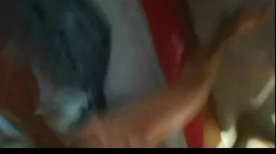 （中山出差）早上性欲上来想用鸡巴，必须满足她